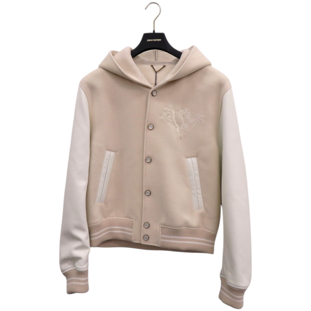 未使用品 ルイ ヴィトン セーラー バーシティ 1AFQM3 カーフ ウール ガラス ベージュ LV 白 ブルゾン 1185 LOUIS VUITTON拍卖