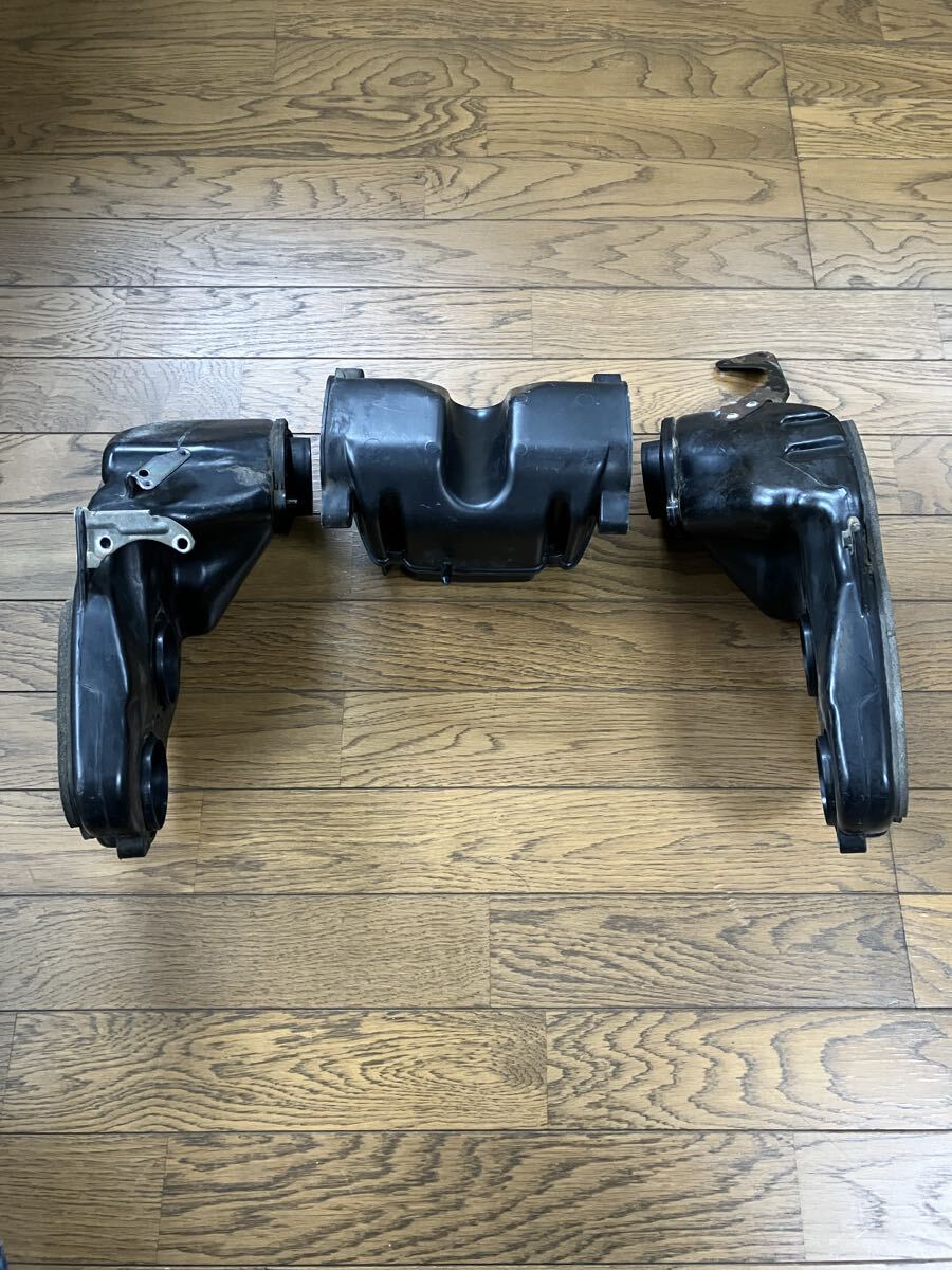 ヤマハ RZV500 エアクリーナーボックス拍卖