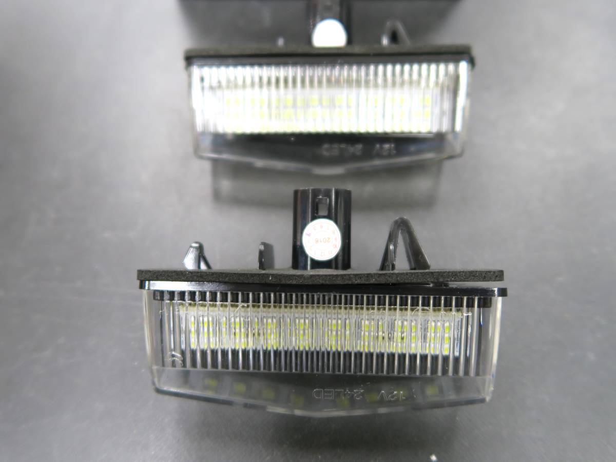 プリウス20系 プリウス30系 アルファ LED ナンバー灯 ライセンスランプ ユニット一体型 SMD ホワイト 24発 未使用 箱なし 在庫処分品拍卖