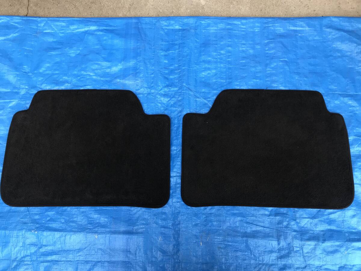2142 BMW 1シリーズ 116i F20 純正フロアマット 2枚 リアのみ ブラック カー用品 車内アクセサリー 内装用品 足元 他拍卖