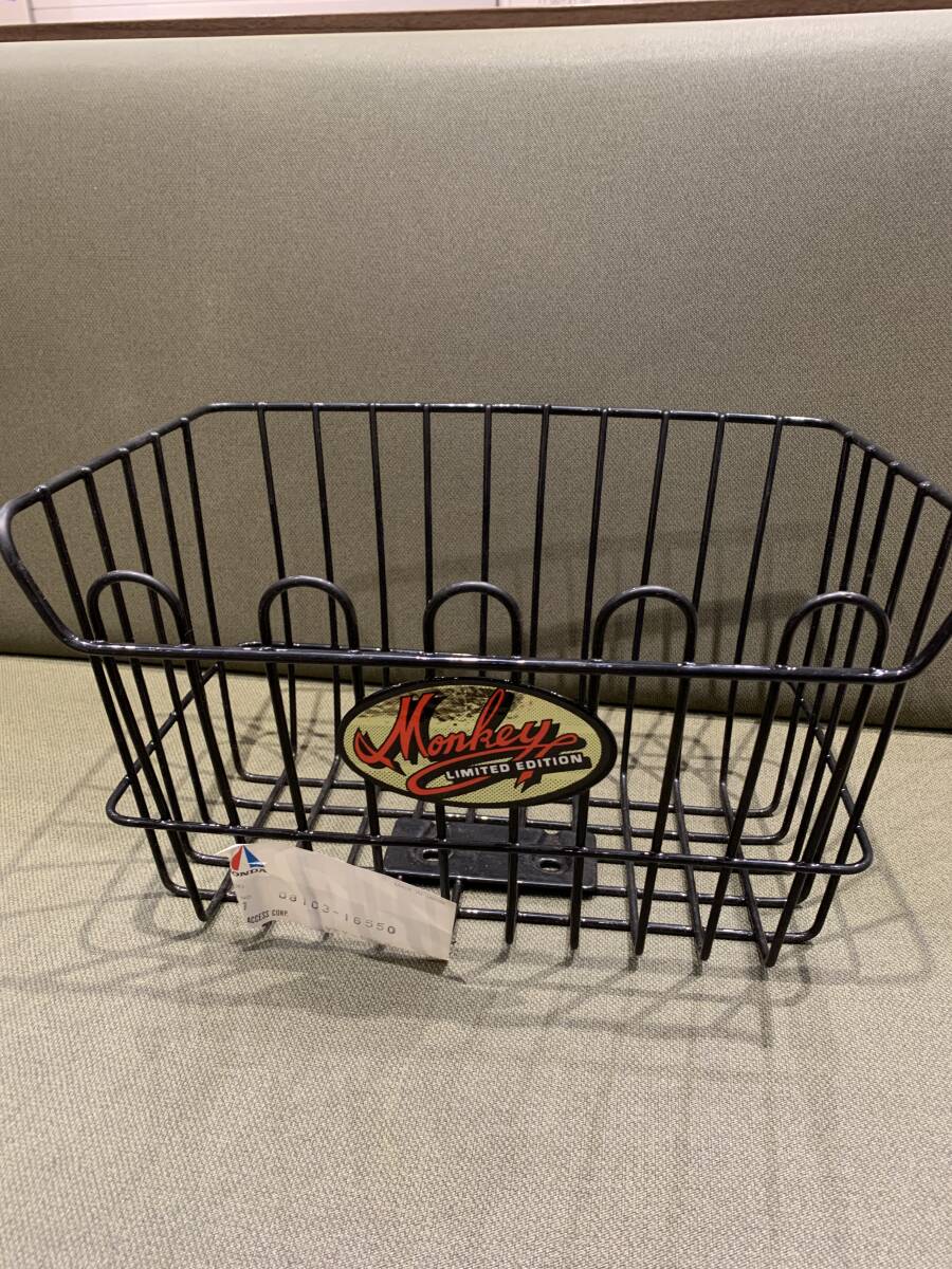希少 絶版 ホンダ モンキー 純正 フロントバスケット 前カゴ 取付金具付 新品未使用拍卖