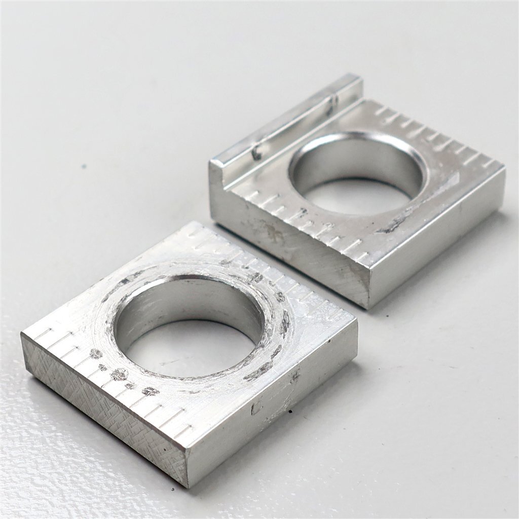 ♪WR250X/DG15J 純正 チェーンアジャスターブロック (Y1013AiEX) 2007年式/3D72拍卖