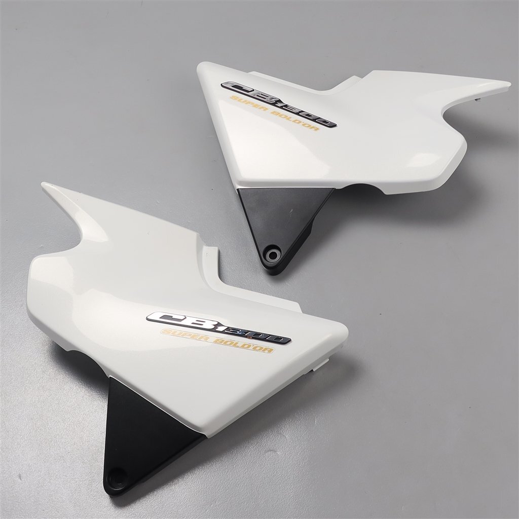 ♪CB1300SB-ABS SC54/中期 純正 サイドカバー 左右SET (H1030A10) 2008年式拍卖