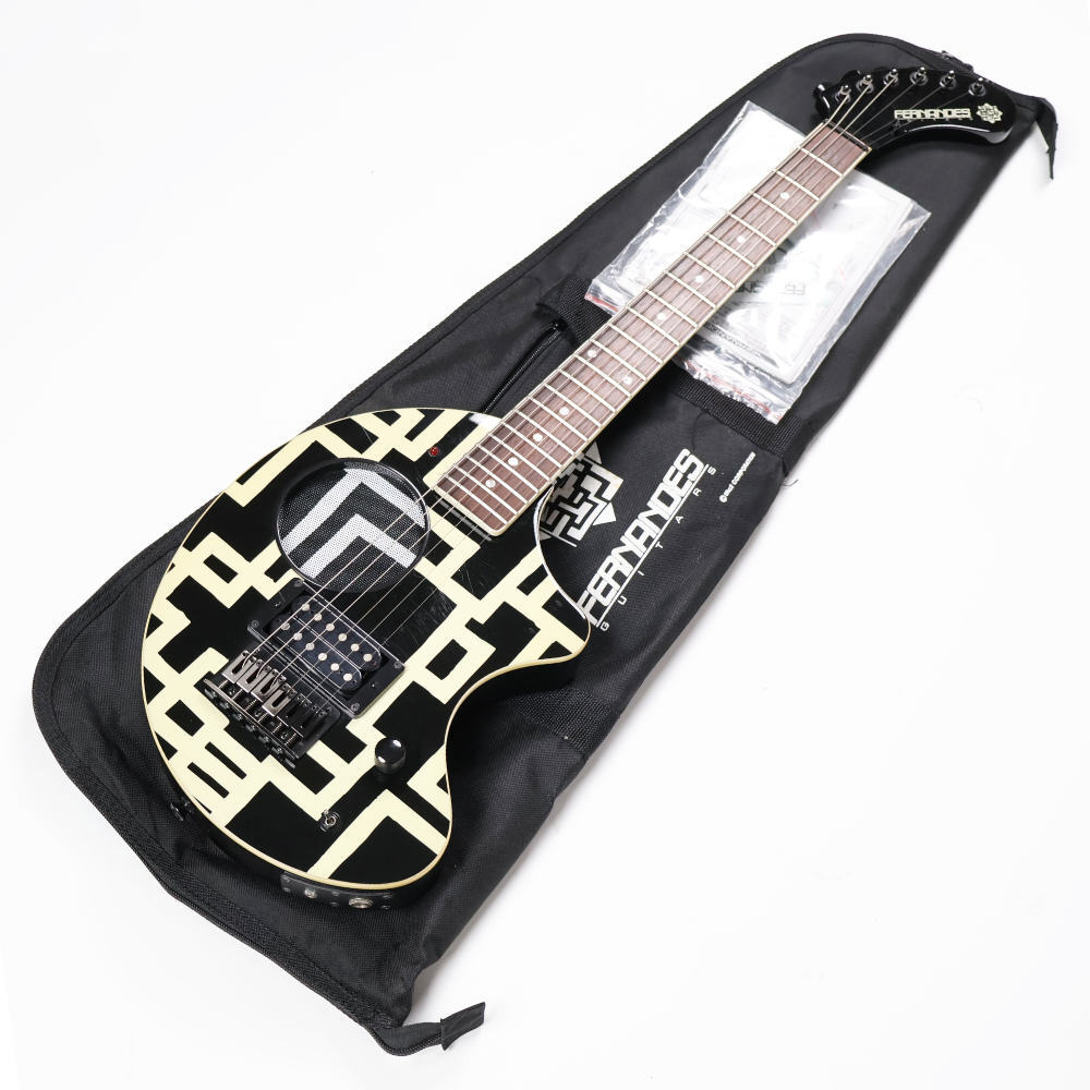 中古 FERNANDES フェルナンデス ZO-3 HT BLK HOTEI 布袋寅泰コラボモデル 2009年製 ぞーさん アンプ内蔵エレキギター拍卖