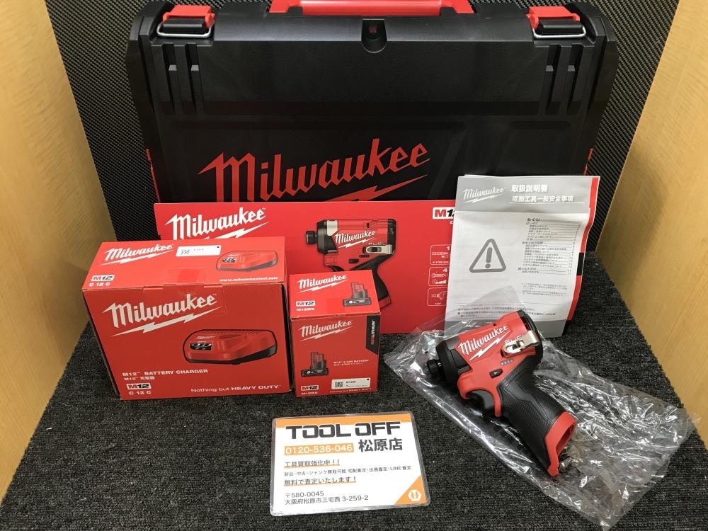 013♪未使用品♪Milwaukee ミルウォーキー インパクトドライバー バッテリ×1 充電器 M12FID2-0X M12B6 C12C M12 FUEL 12V6.0Ah拍卖