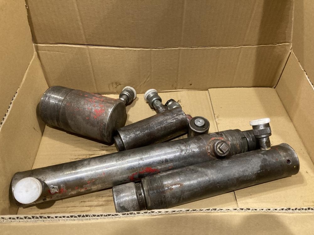 020♪ジャンク品・即決価格♪理研 RIKEN 油圧シリンダー 5コセット 実動作未確認拍卖