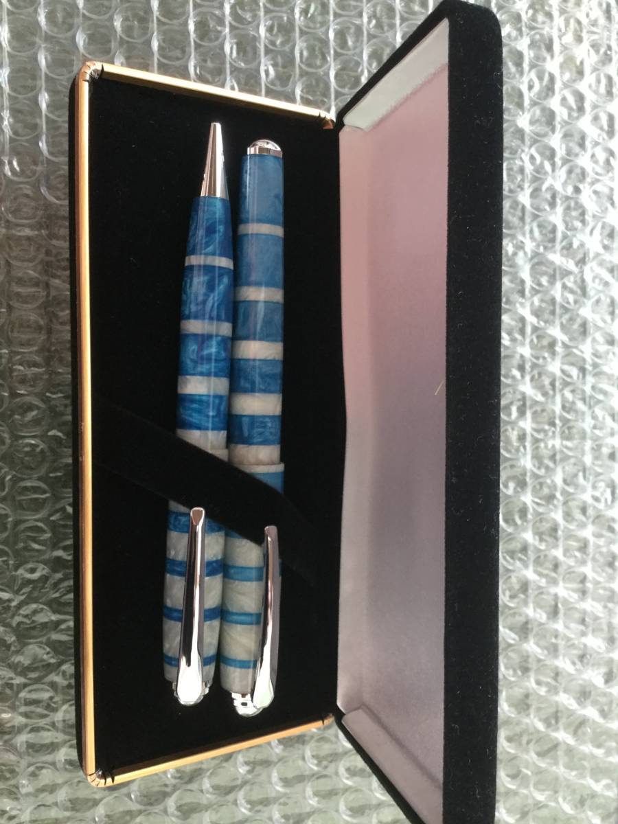 マリンボーダー柄の万年筆とボールペンセット☆拍卖