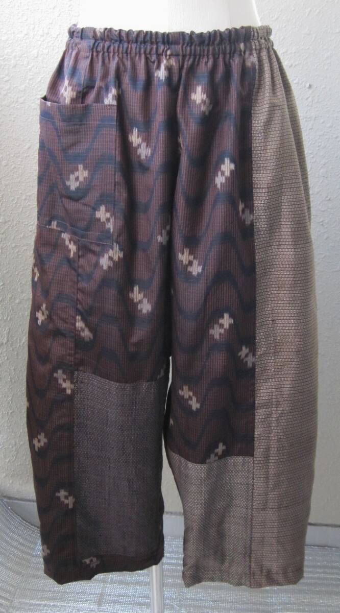 布乃言葉*カーゴパンツ・ワイドパンツ・コクーンパンツ”芸術の秋・モダン♪・古布銘仙と大島紬のコラボ・レギンスを御供にどうぞ...”拍卖