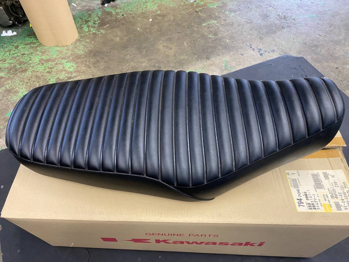 カワサキ W800 純正シート中古 綺麗です拍卖