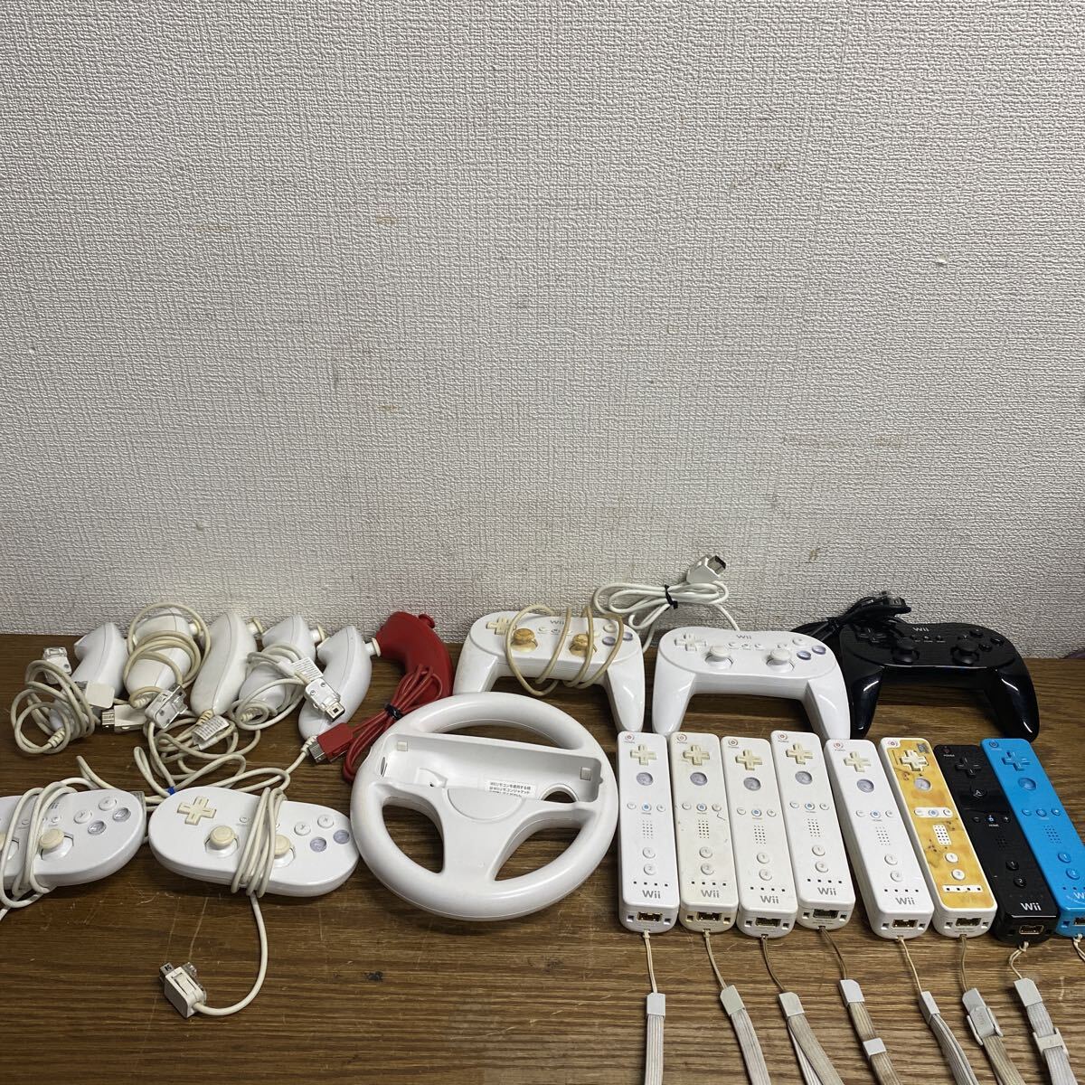 UTM456 【まとめ売り★】Nintendo Wii コントローラー ヌンチャク リモコン ハンドル セット 動作未確認 現状品拍卖