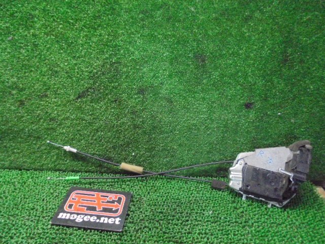 8EQ5226DF6 ) トヨタ プリウス ZVW30 純正リア左ドアロックソレノイド拍卖