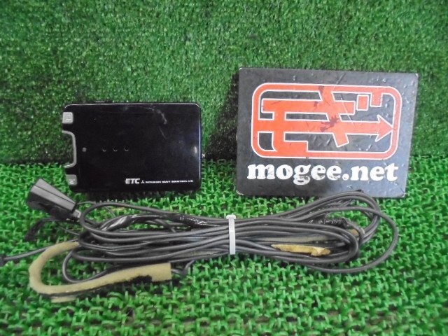8EQ2677DF2 ) ホンダ ステップワゴン RK1にて使用 ETC車載器 三菱拍卖