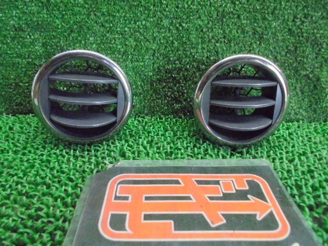8EQ5216AC5左 ) マツダ AZ-ワゴン カスタム MJ23S 純正フロントエアコンルーバー左右セット 拍卖