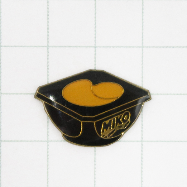 ★DKG★ PINS ピンズ フランス 雑貨 小物 ピン ピンバッチ ピンバッジ ピンバッヂ フランスピンズ P41 MIKO ミコ アイスクリーム アイス拍卖