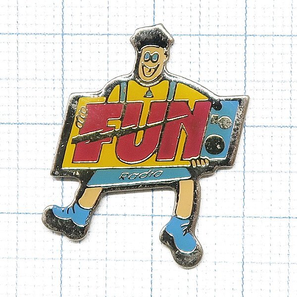 DKG P3310★ PINS ピンズ ピンバッチ ピンバッジ ピンバッヂ FUN radio ラジオ FUNラジオ 楽しいラジオ拍卖