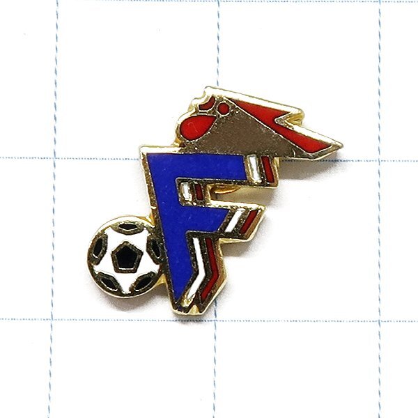 DKG★ PINS ピンズ ピンバッチ ピンバッジ ピンバッヂ P2118 フットボール Football サッカー 球 サッカボール拍卖
