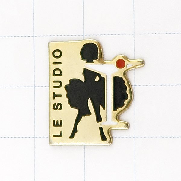 DKG★PINS ピンズ ピンバッチ ピンバッジ ピンバッヂ フランス P1834 LE STUDIO カクテルグラス 踊り子 ダンサー カクテル ドレス拍卖