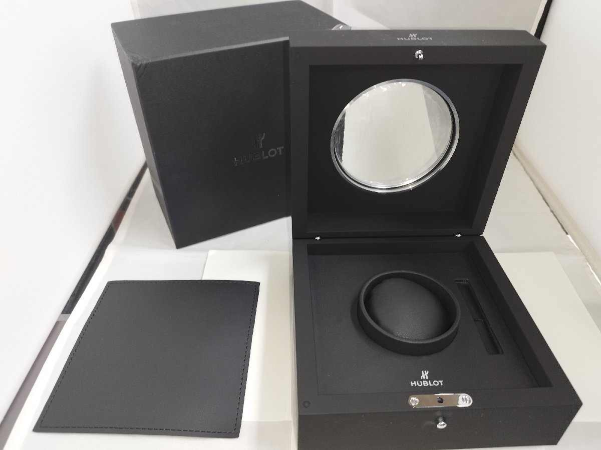 箱のみ HUBLOT ウブロ 腕時計ボックス 未使用 長期保管品 表面べたつきあり ムーンフェイズ用 角潰れあり 税別 送料別 純正拍卖