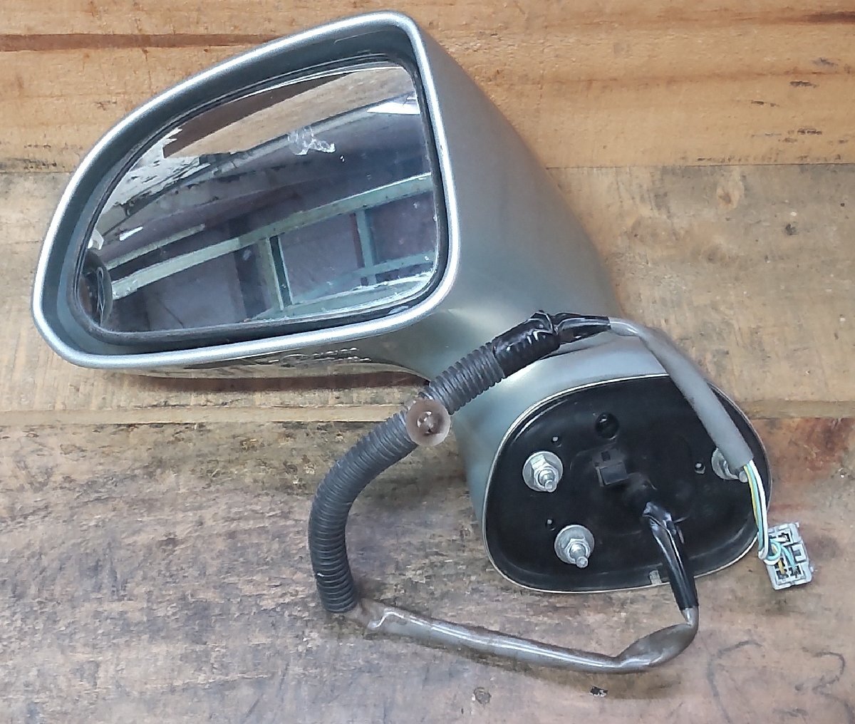 左 ドアミラー ホンダ エアウェイブ GJ1 H19/2 15022-0007 G524MX 012128 76200-SLA-J52 中古 17000333拍卖