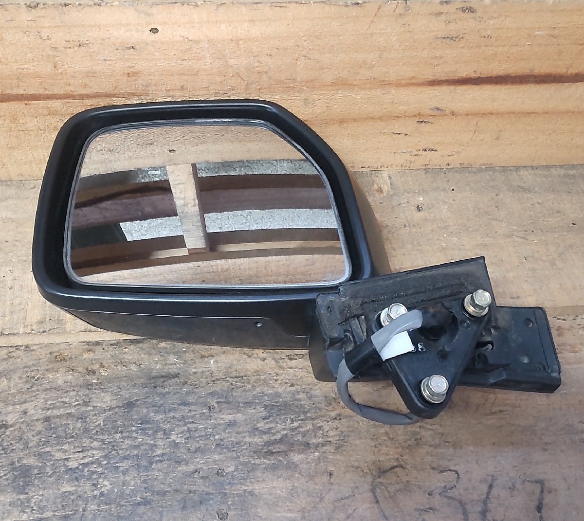 左 ドアミラー ダイハツ ムーブ カスタム L160S H15/8 S30 564446 87940-B2300-S00 中古 17000227拍卖
