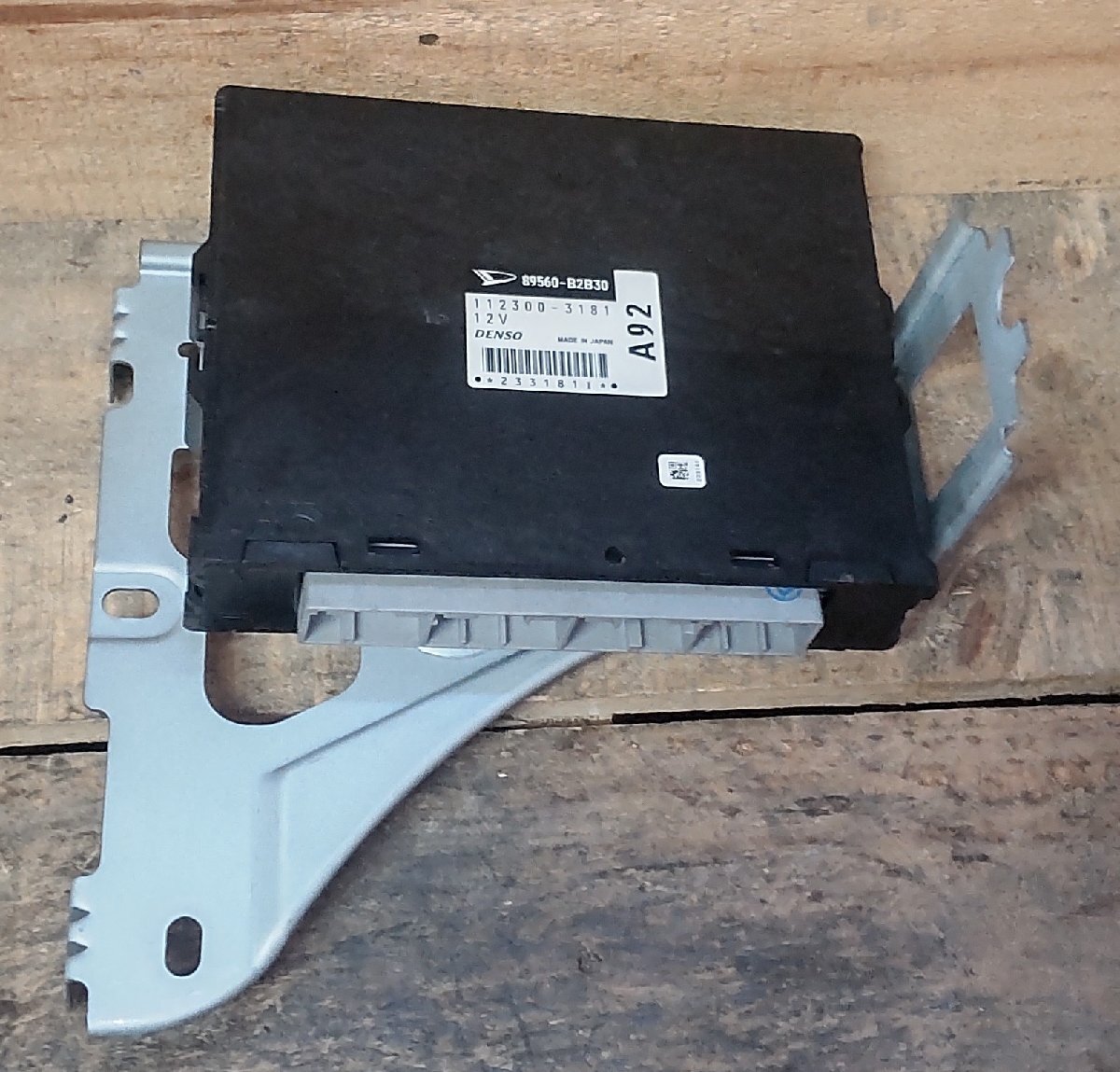 エンジンコントロールコンピュータ ダイハツ タント CTM L L350S H18/6 12380 0003 89560-B2B30 中古 17003246拍卖