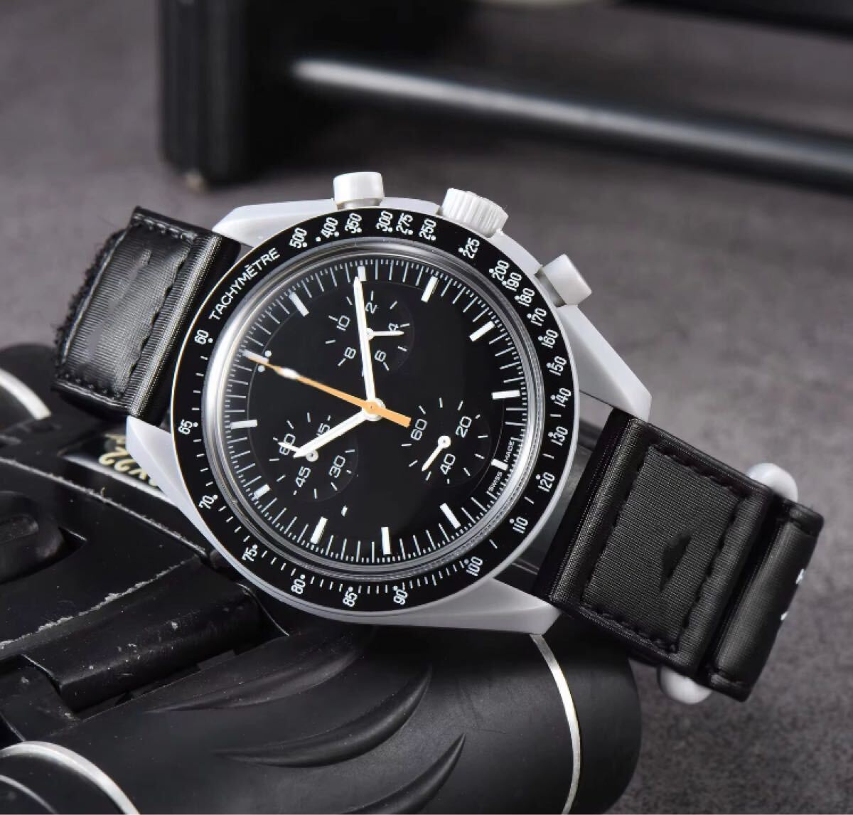 オマージュウォッチ クロノグラフ稼働致します。黒拍卖