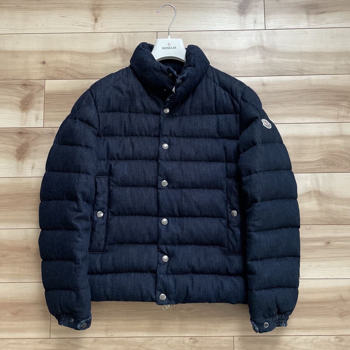【送料無料】【コード認証済み】MONCLER モンクレール BREVAL ブレヴァル デニム ダウンジャケット インディゴ 2拍卖