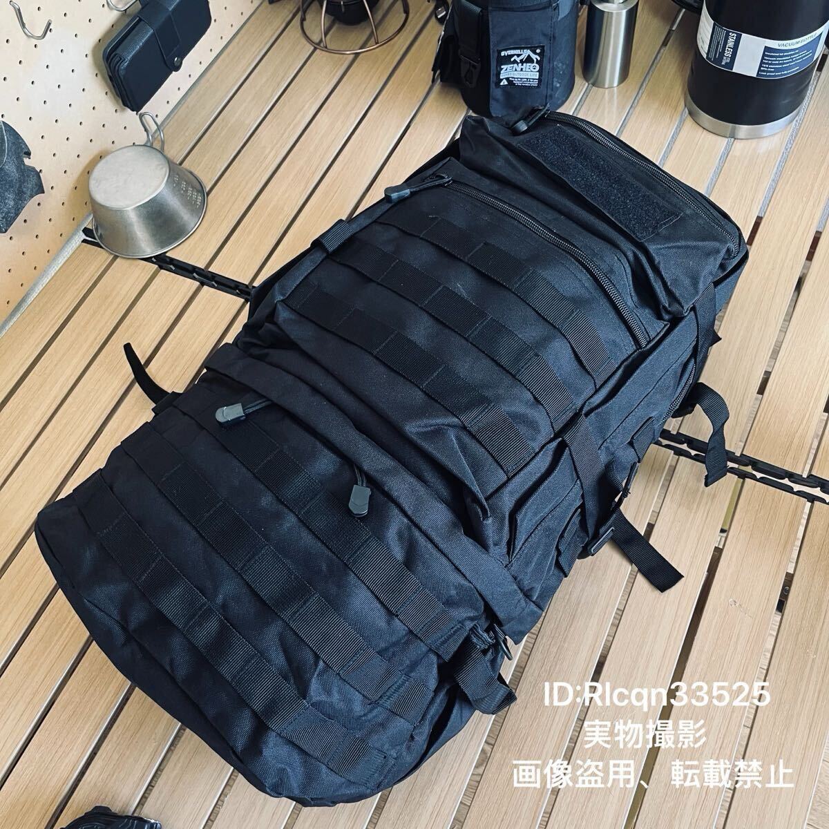 アウトドア用 超高品質 ブラック 大型 50L バックパック リュックサックミリタリー 多機能防水 サバゲー装備 キャンプ 登山 31×20×55cm拍卖