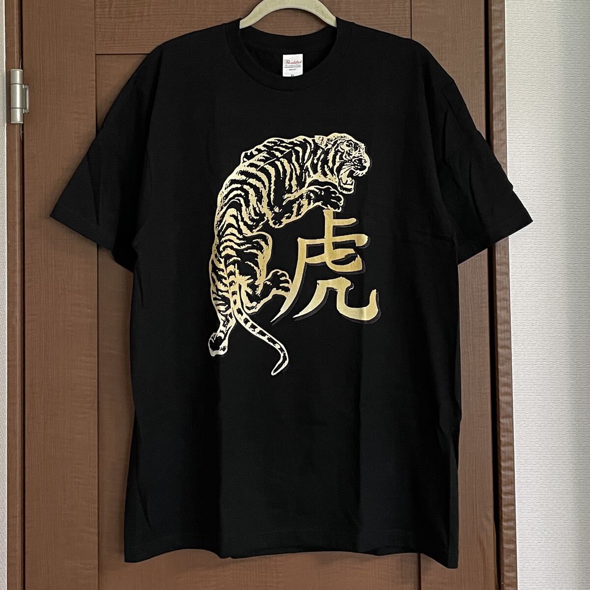 Tシャツ 虎 タイガー XLサイズ メンズ レディース ジュニア 半袖 ティシャツ トラ拍卖