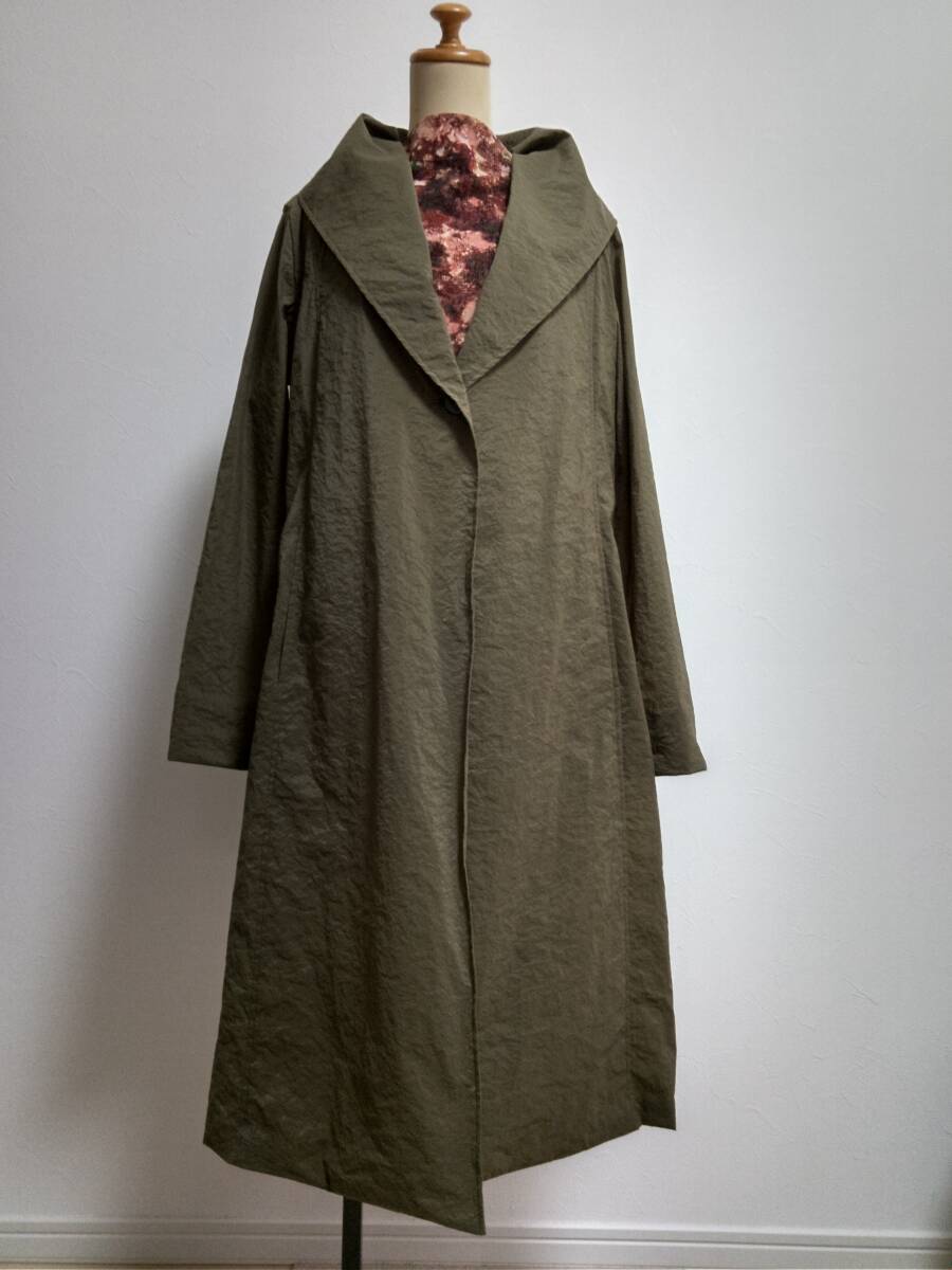GIANNI LO GIUDICE ジャンニロ ジュディチェ 40サイズ 光沢カーキ グリーン系 ナイロン ロングコート ベルト付属 美品!拍卖