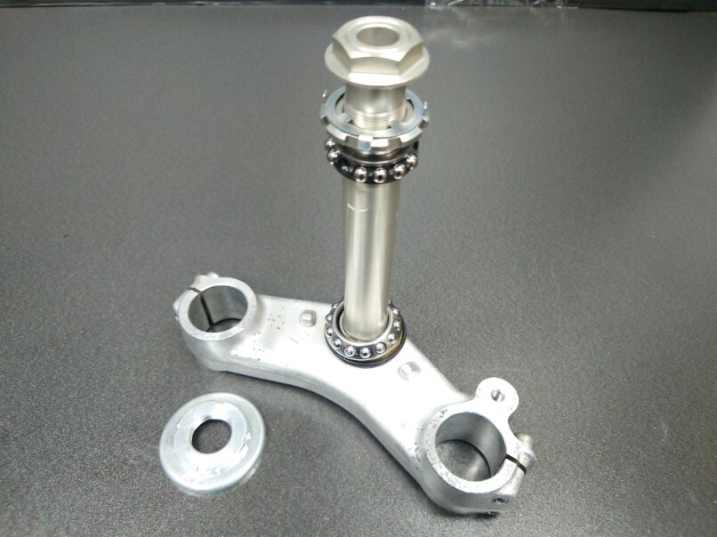RS250R HRC NF5 87年レーサー純正 正立フォーク対応 アルミ鍛造 ステム べアリングSET三つ又 SHOWAショーワ 検NSR250 RS250R TZ250 NX5 NSF拍卖