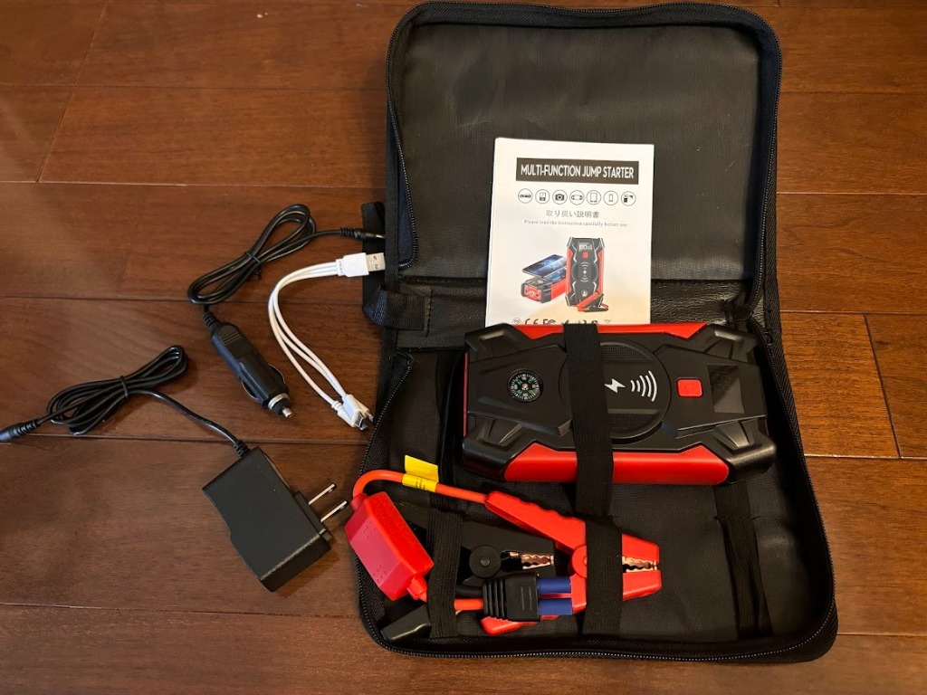 1円 ジャンプスターター 39800mAh 12V車用 充電器 エンジンスタータ ピーク電流800A 緊急始動 安全ハンマー内蔵 モバイルバッテリー拍卖