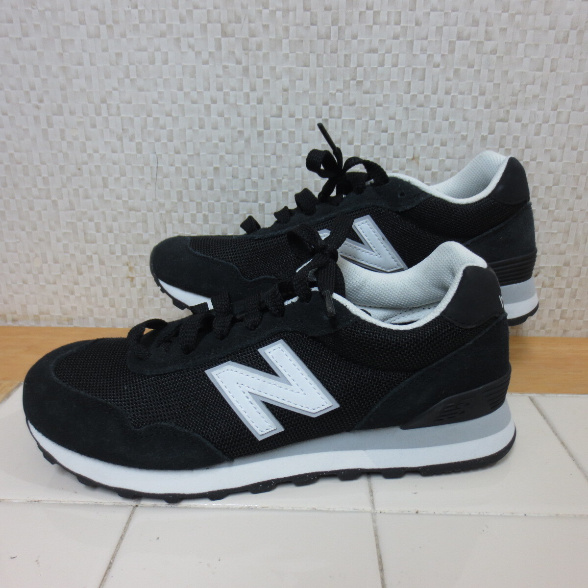 新品B品(試着品) ニューバランス WL515BLK 黒 白 23.5cm スニーカー NEW BALANCE レタパ600円 K10/4拍卖
