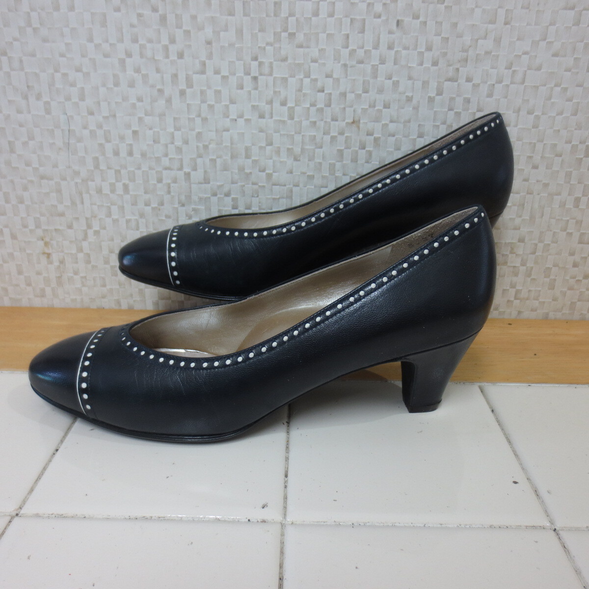 ミハマ 黒 23cm パンプス MIHAMA レタパ600円 K10/6拍卖