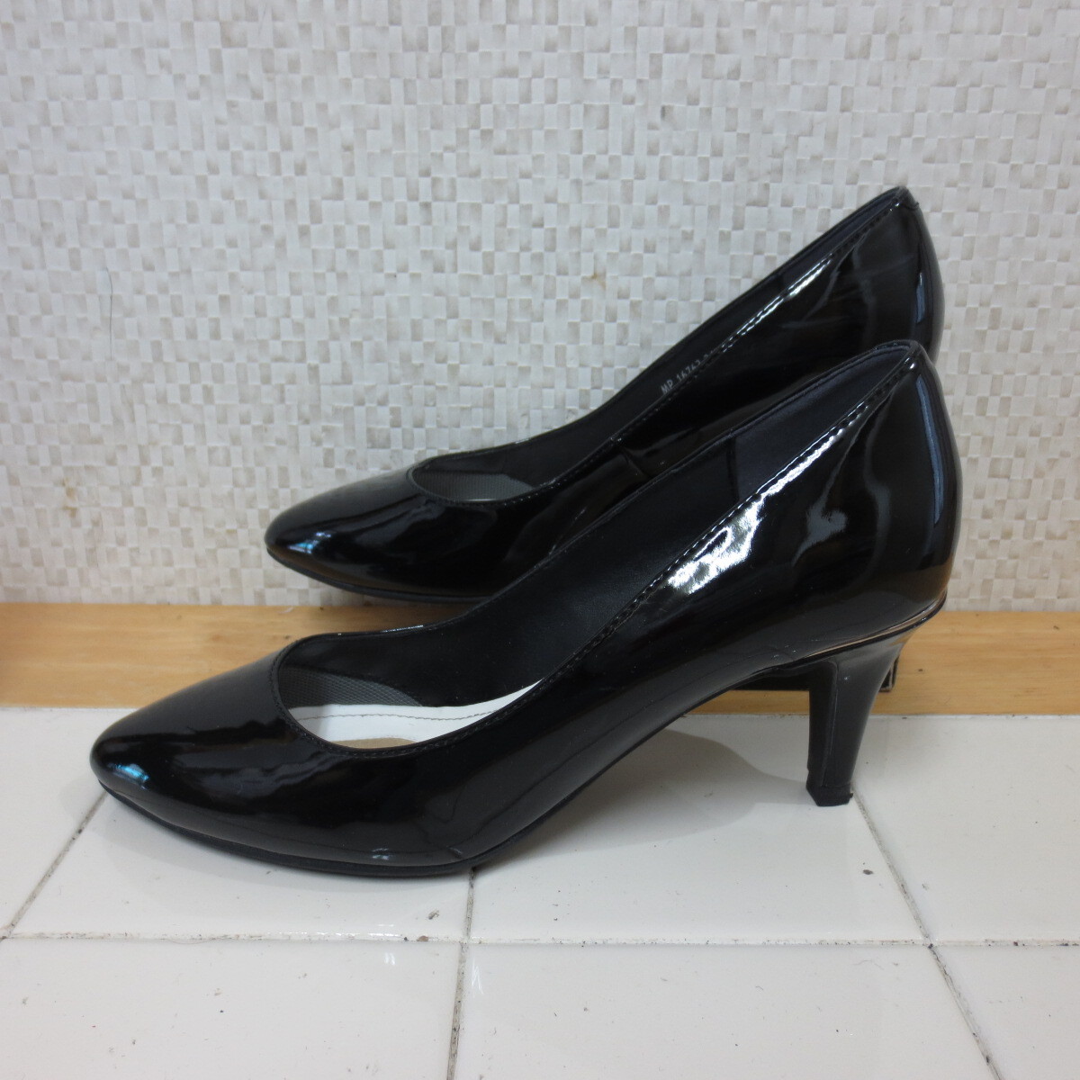 ダイアナ 黒 24cm 通勤用 パンプス エナメル DIANA レタパ600円 K10/6拍卖