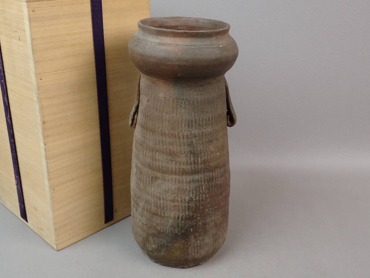 【骨董・茶道具】★古い 南蛮焼 古南蛮★★叩文耳付花瓶 gq069ub 花入 花道 華道拍卖