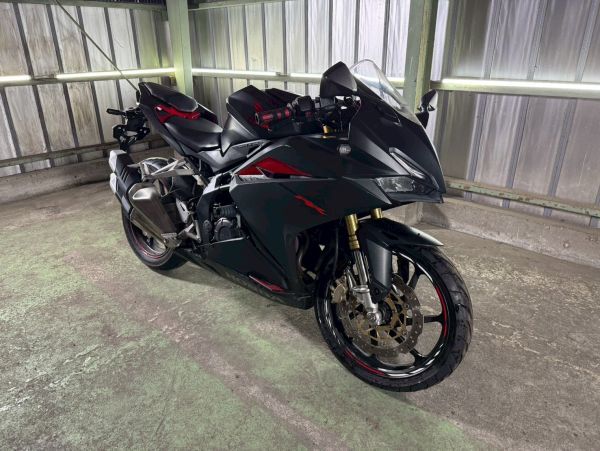 ホンダ CBR250RR MC51 落札後の返品可能 (検 ZX-25 ZXR ニンジャ Z250 KR VT GSR NSR NS VFR RVF CBR CB FZR YZF TZR MT-25 GSXR ガンマ拍卖