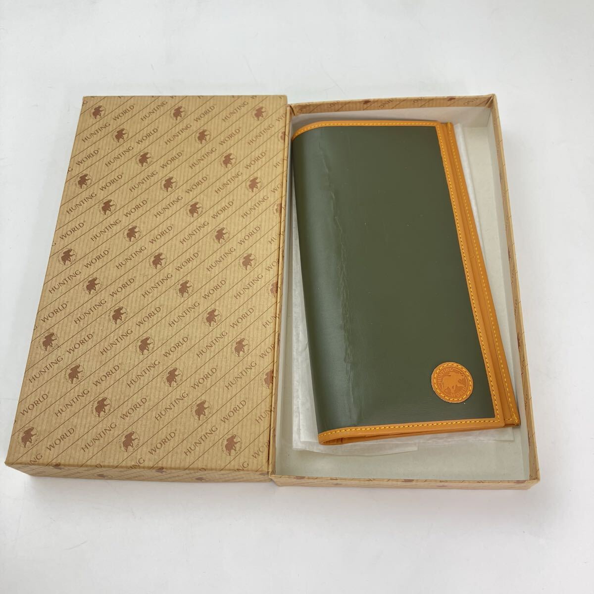 KA★1円~ HUNTING WORLD ハンティングワールド 二つ折り財布 財布 カーキ系 ウォレット メンズ レザー ロングウォレット 小銭入れあり拍卖