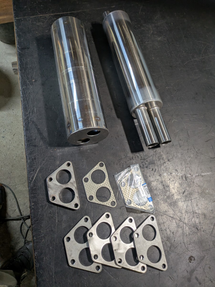 マツダ ポーターキャブ550 PC56T用に用意していた フルデュアルマフラー用部材 ガスケット付き pc4d g23b 2g23 ミニカ? ミニキャブ?拍卖