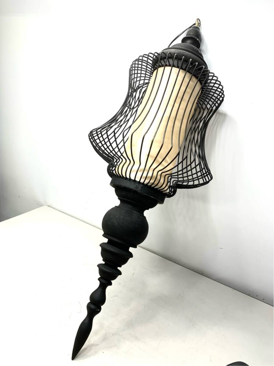 貴重 ペンダントランプ 特大 ワイヤーケージシェード アート 美術品 ライト A9682B20拍卖