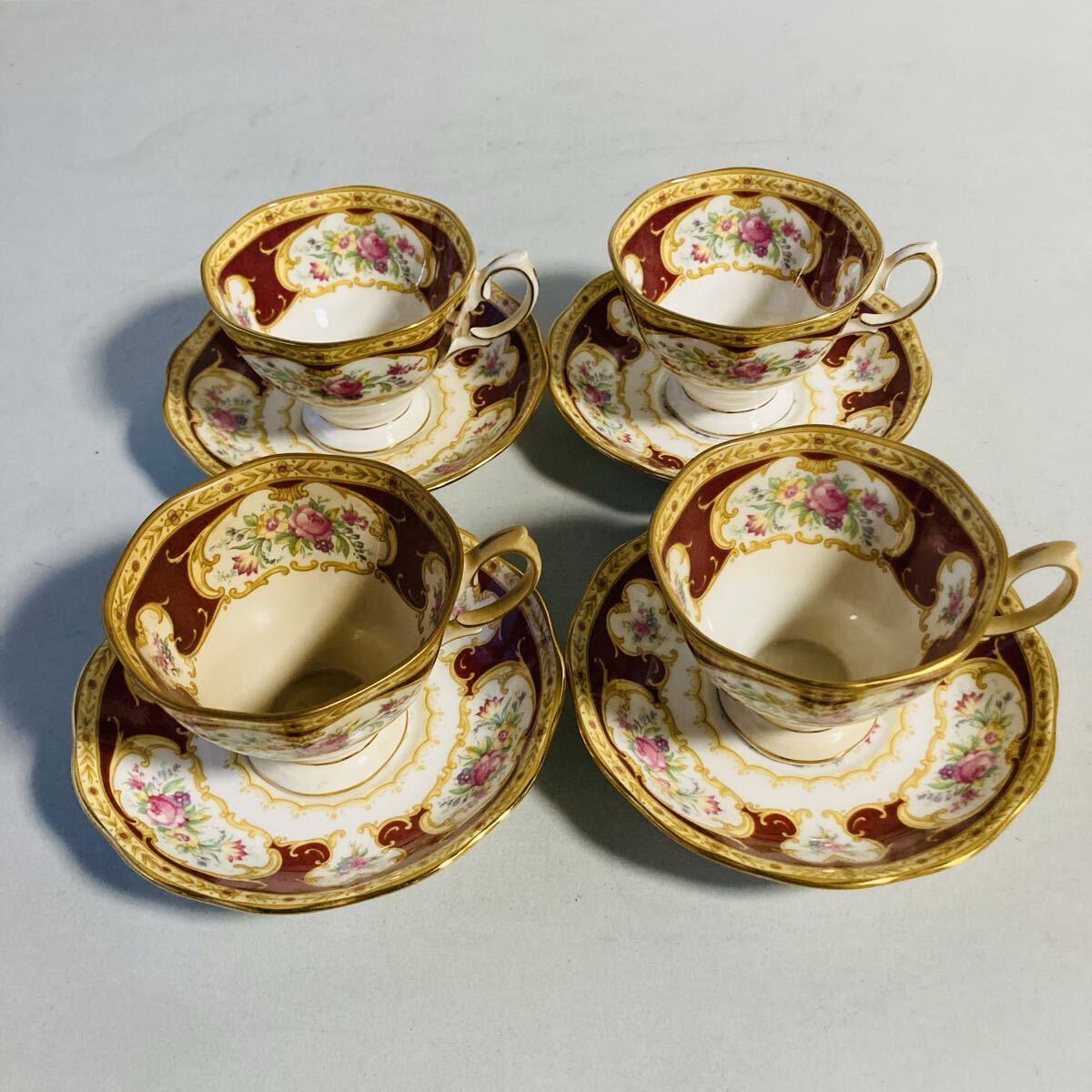 1円スタート!ロイヤルアルバート レディハミルトン カップ&ソーサー 4客 ROYAL ALBERT 洋食器拍卖