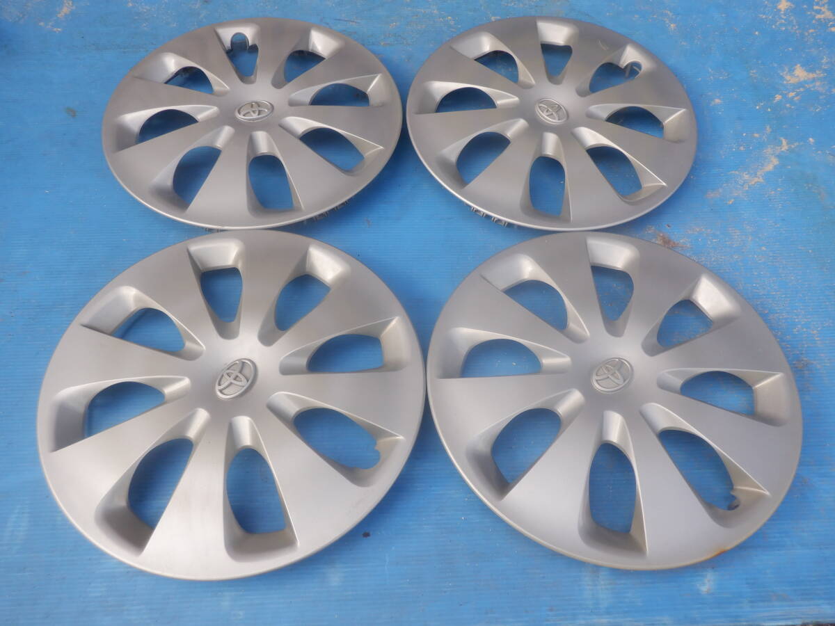 トヨタ純正 アクア NHP10 15インチ ホイールキャップ 42602-52540 4枚 割れなし拍卖