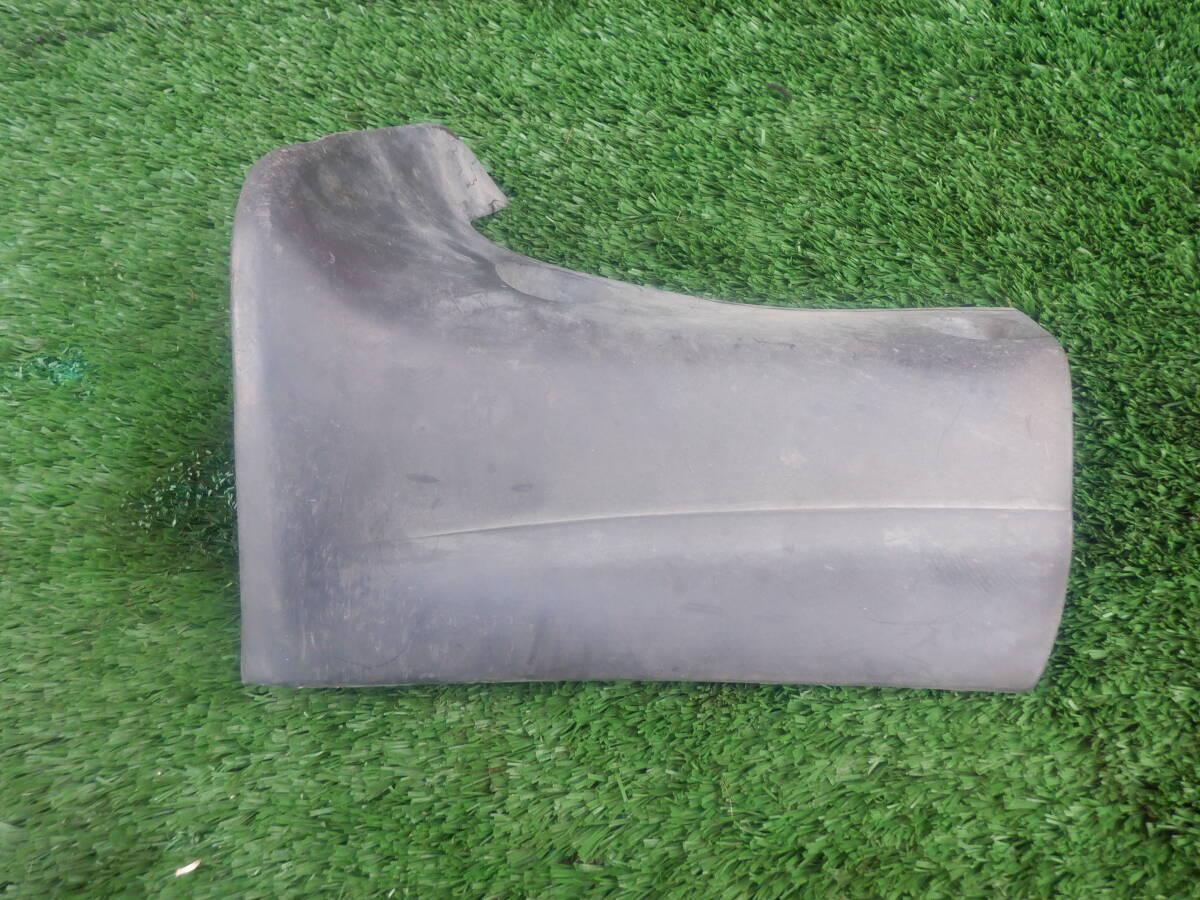 トヨタ マークⅡ GRANDE GX90 純正 マッドガード 泥除け ガード 76603-22040 右拍卖