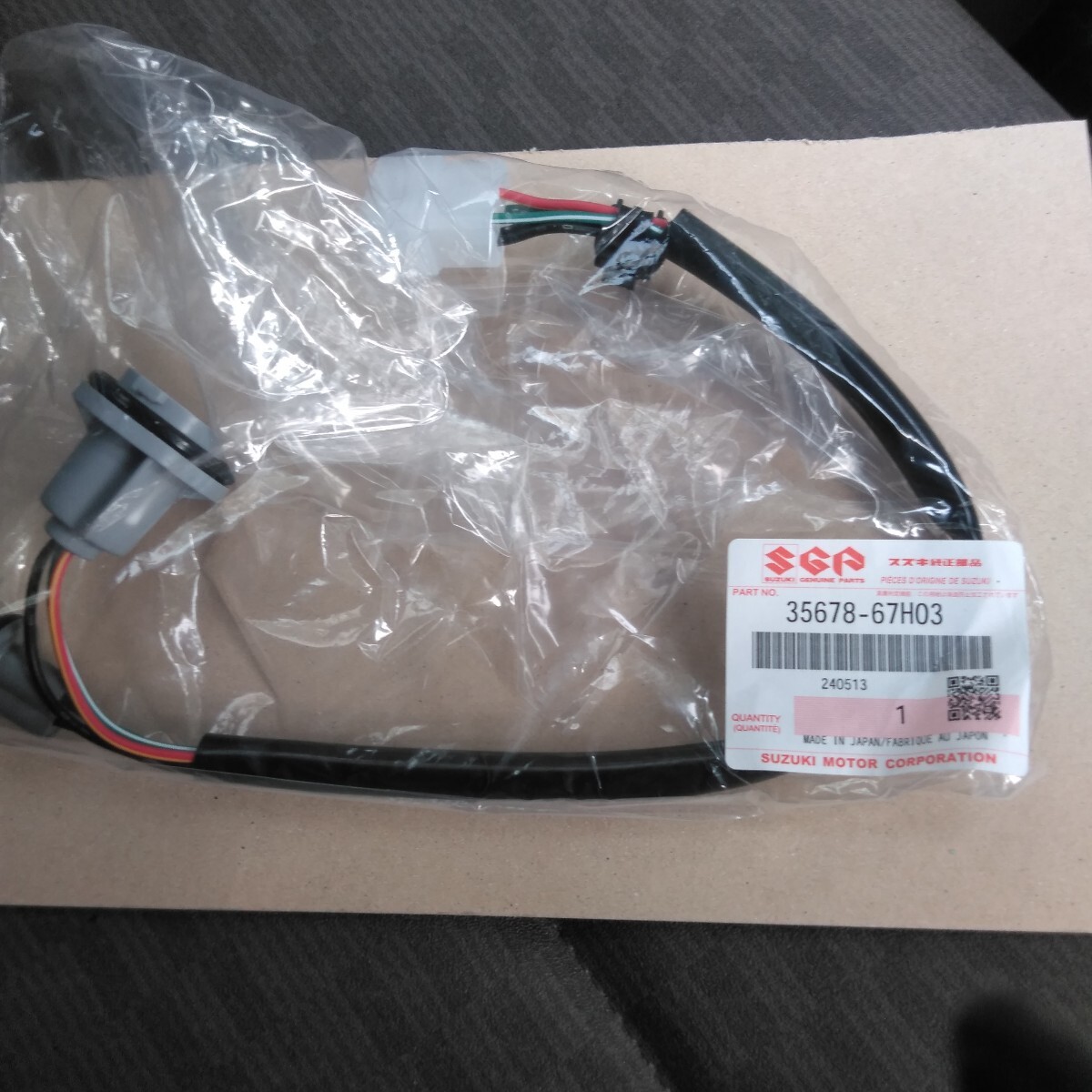 w即決送料込み スズキキャリー DA63Tテールランプハーネスソケット左側純正品番35678-67H03⑩拍卖