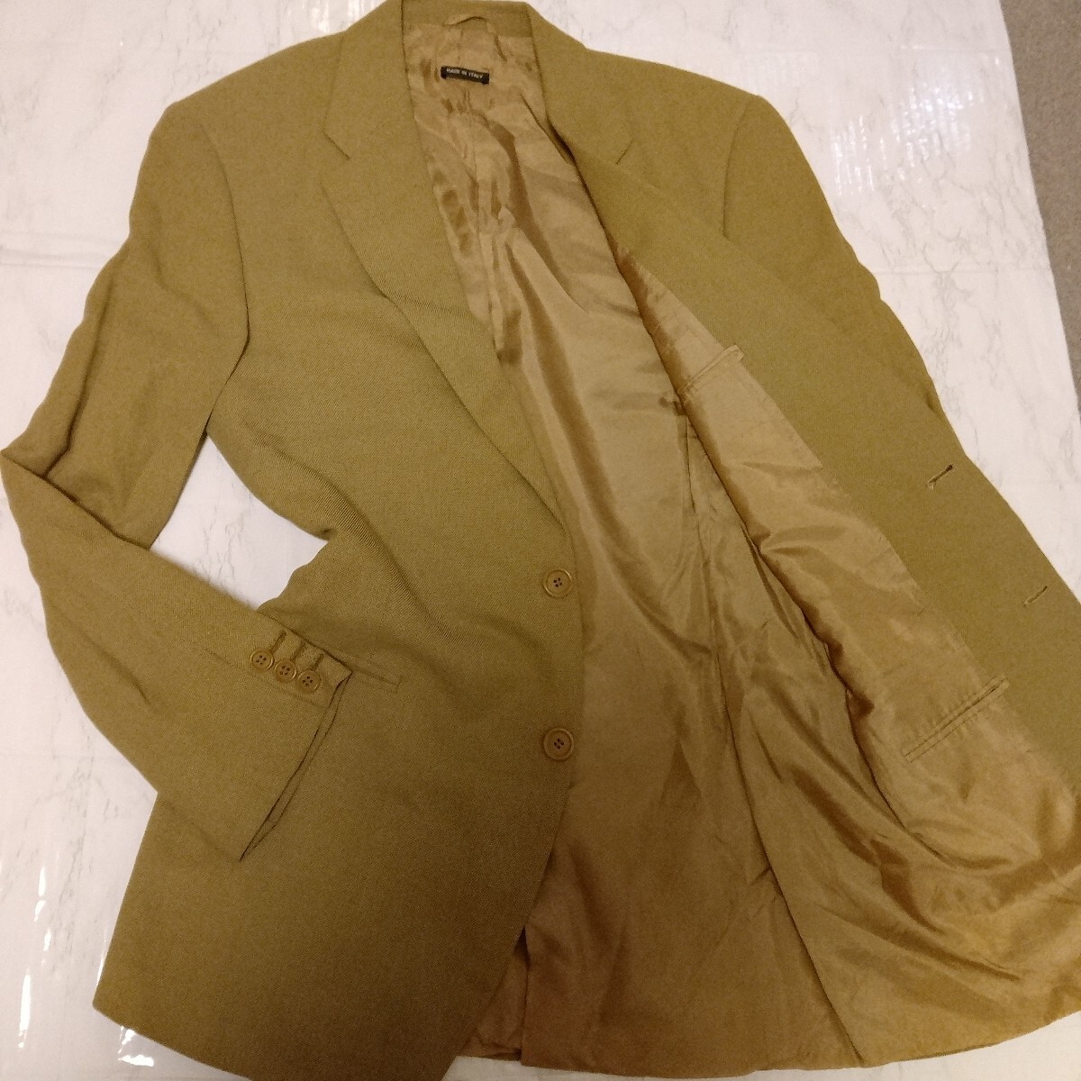 【極美品】 GIORGIO ARMANI ジョルジオアルマーニ テーラードジャケット ベージュ アウター 紳士服 ジャケット 秋冬 超希少拍卖