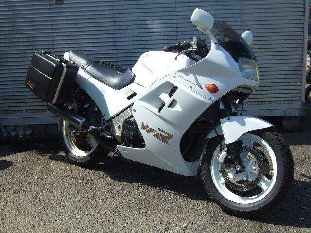 茨城発 ホンダ VFR750F RC24 実働 令和8年6月車検有り ☆ GPX/CB/CBR/GSX拍卖