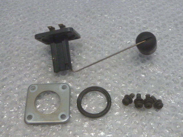 u10.10  SUZUKI ZZ/ジーツー  CA1PB A155  純正  タンクセンサー/フューエルセンサー  動作ok!!  ☆ガソリン.燃料.ゲージ拍卖