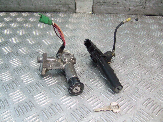 い1023 アドレスV100  CE11A キー 鍵SET ワイヤーおまけです。拍卖