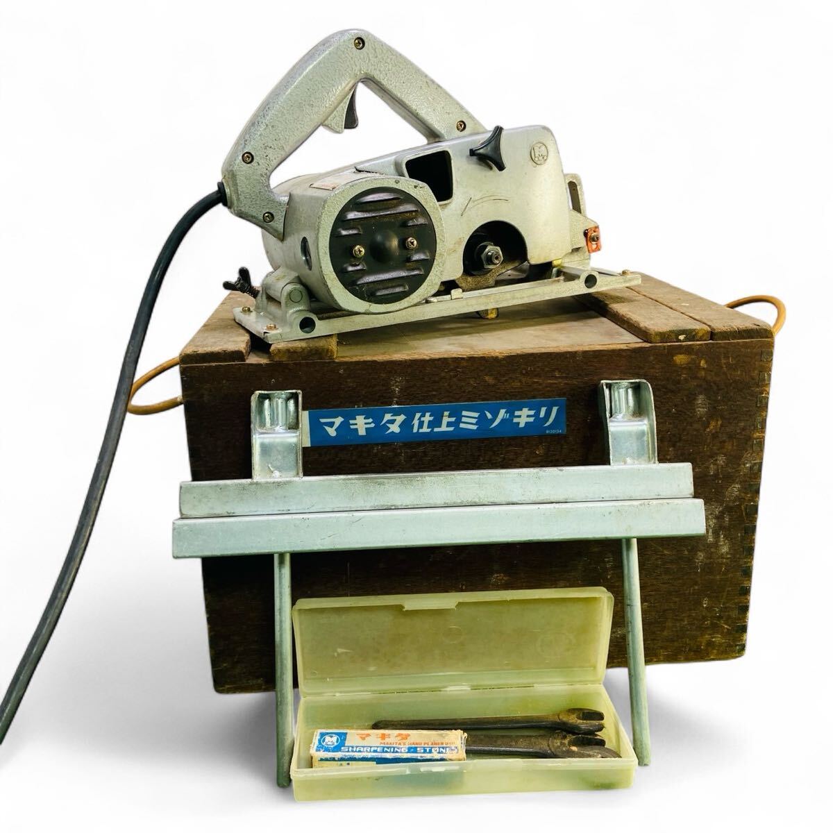 ★☆マキタ makita 仕上ミゾキリ 3800 ミゾキリ 溝切り 木工 電動工具 電気工具 道具 工具 動作確認済み I☆★拍卖