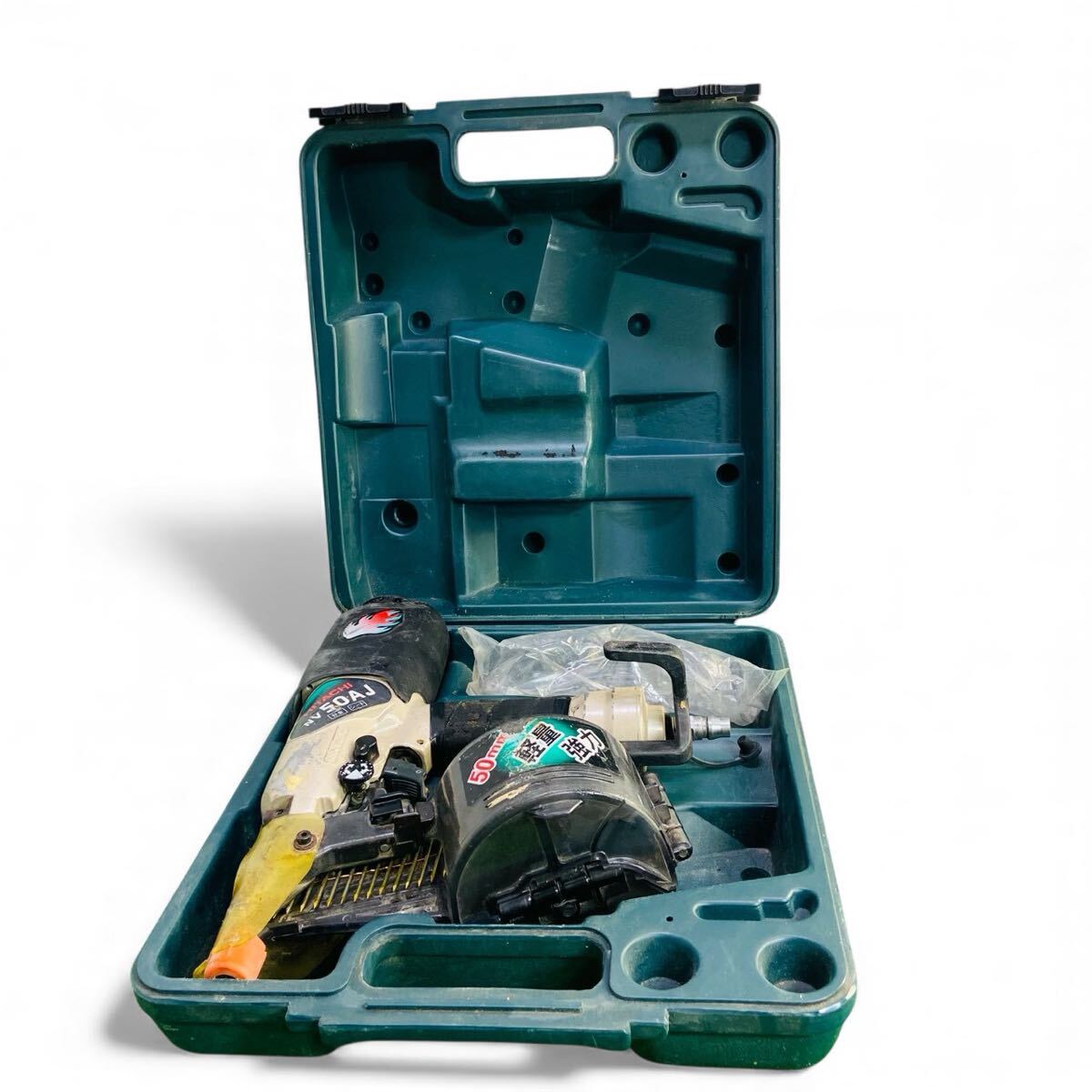 ★☆日立 HITACHI エア釘打機 NV50AJ コイルネイラ エアーツール エアツール 現状品 C☆★拍卖